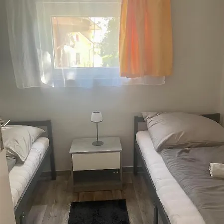 Dom wakacyjny Gombi Nyaralo *